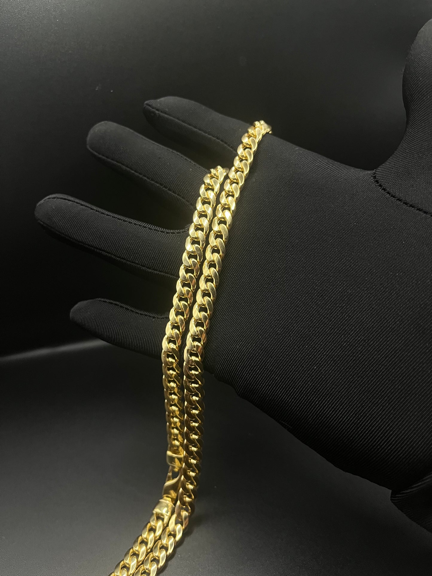 10k gold 8mm cuban chain