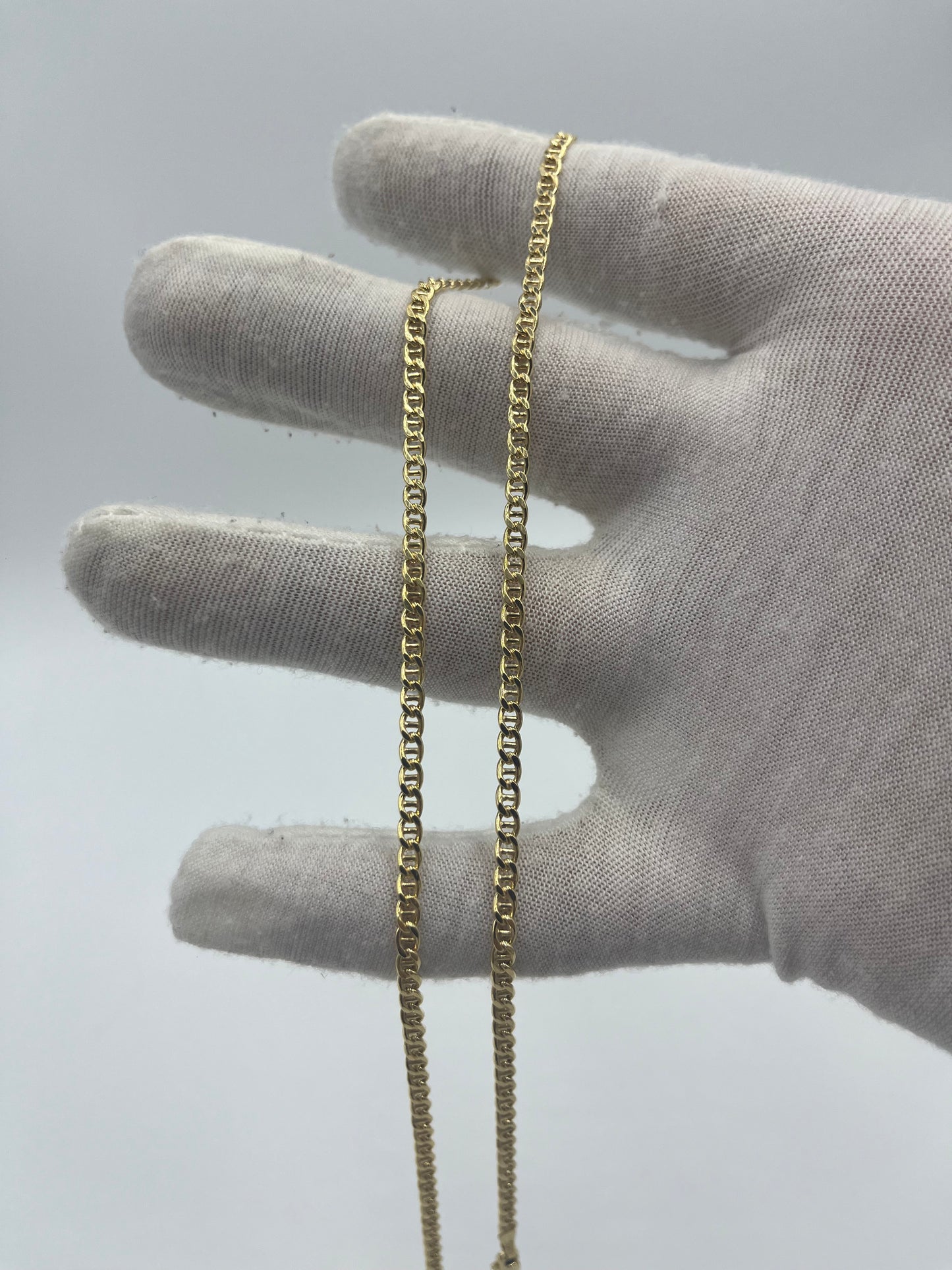 10k gold 4mm Mariner link chain