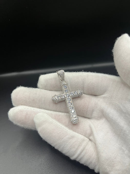 Silver cz cross pendant