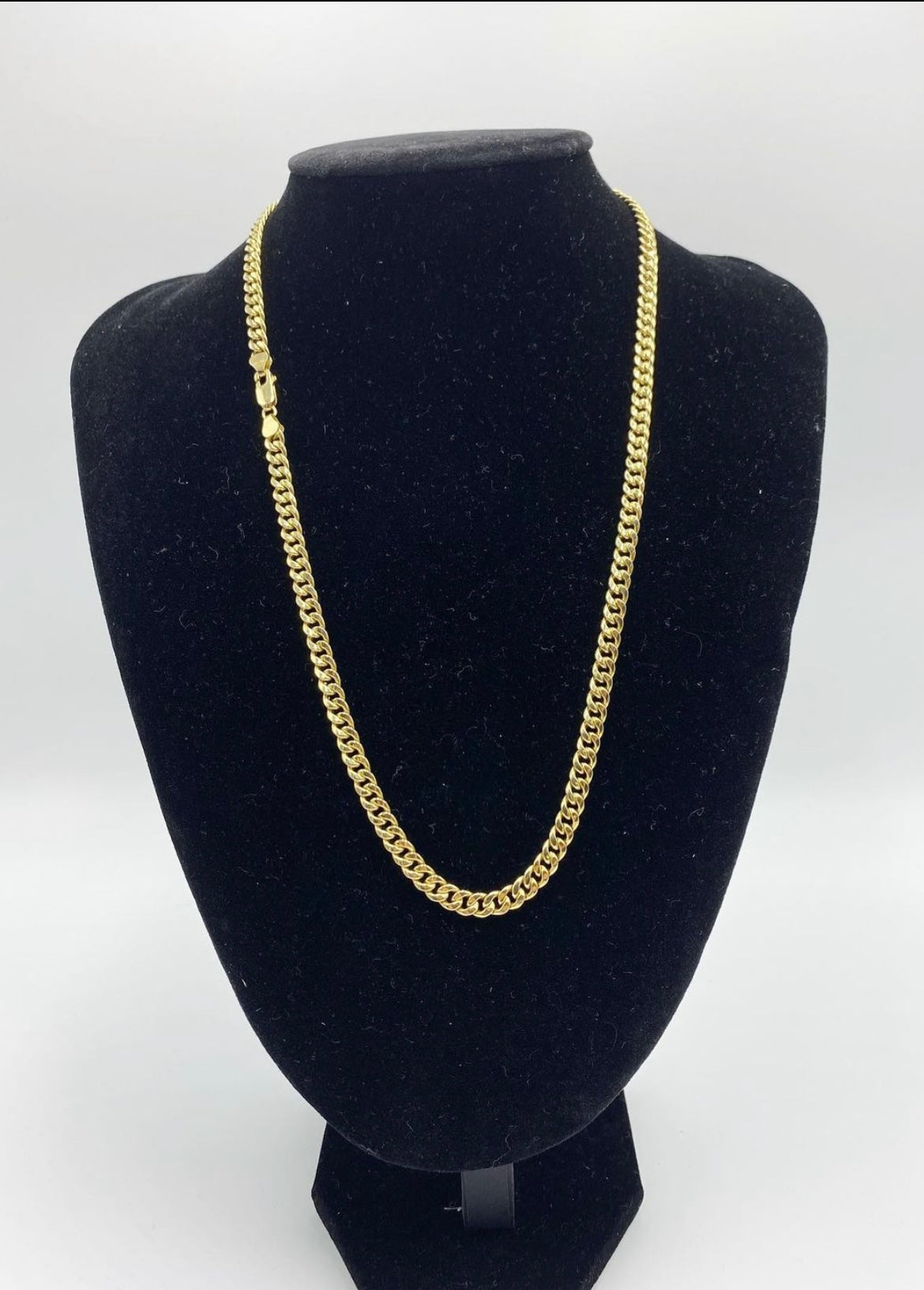 18 karat gold cuban link chain