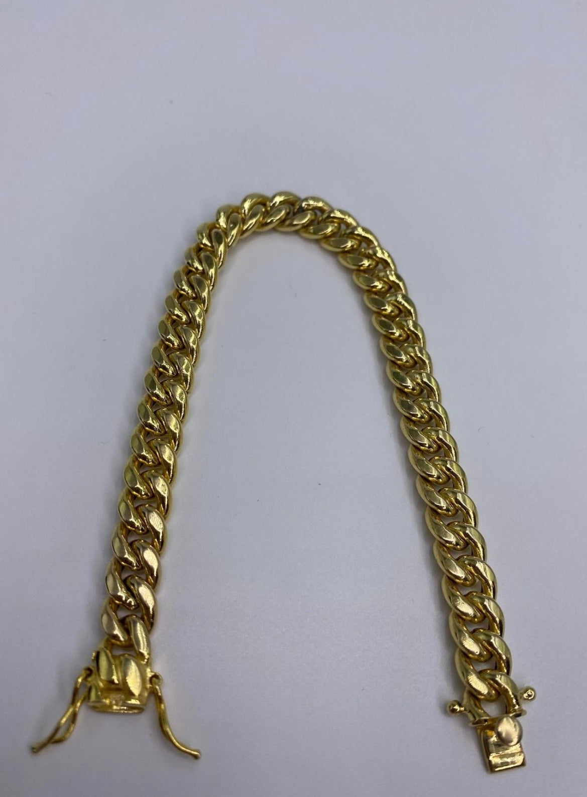 10 karat gold cuban link bracelet