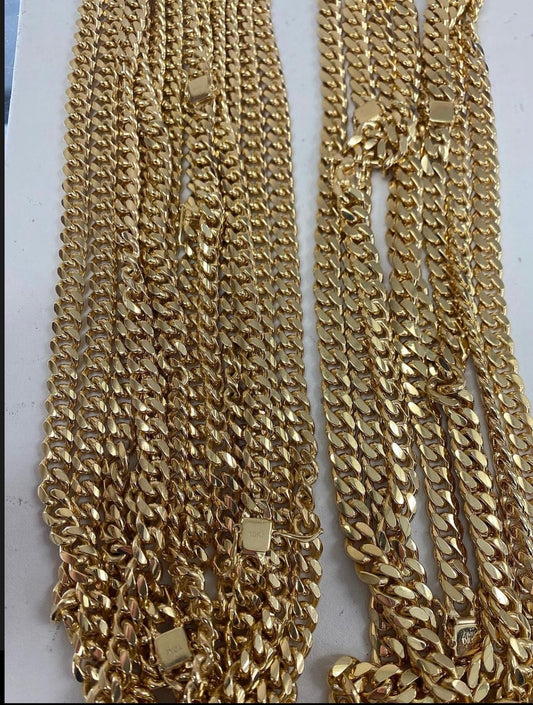 Pre order 10-14 Karat Gold chains