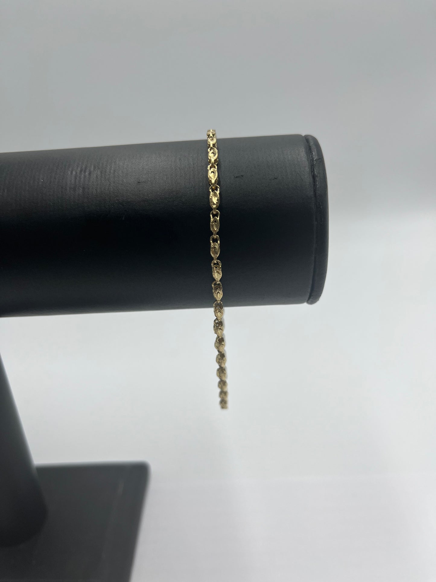 10 karat gold nugget bracelet