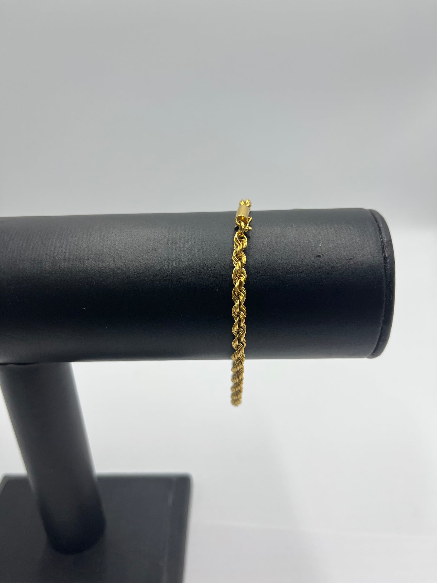 14 karat gold rope bracelet