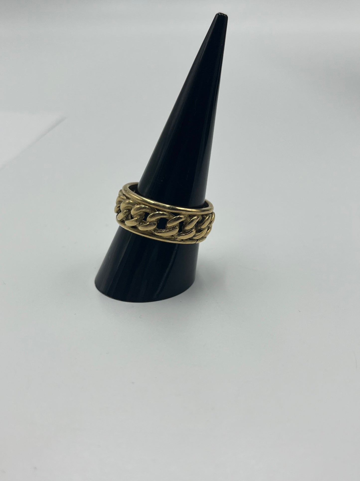 10 karat gold cuban link band ring